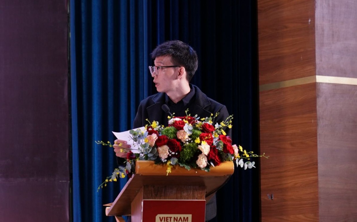 Khoa hoạt động